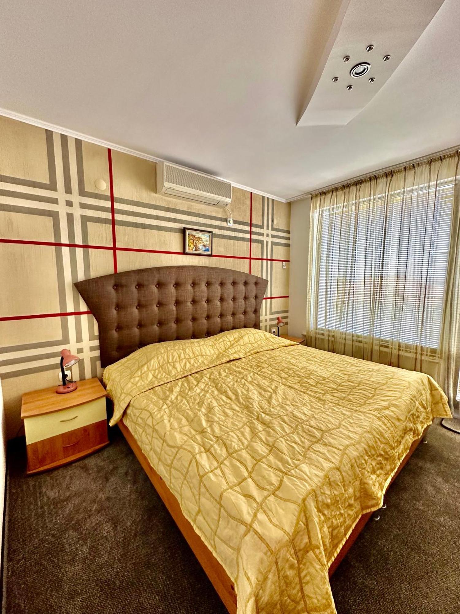 Family Hotel The Golden Fish سوزوبول المظهر الخارجي الصورة